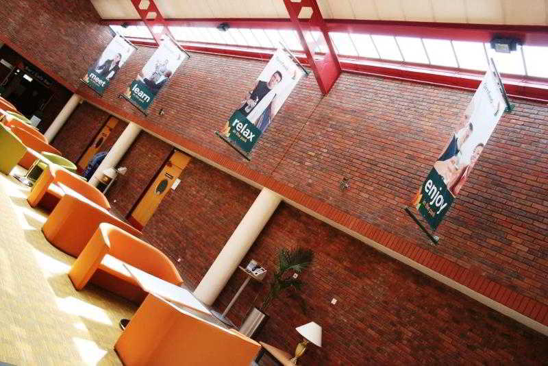 Hotel Yarnfield Park Training And Conference Centre Stone  Esterno foto