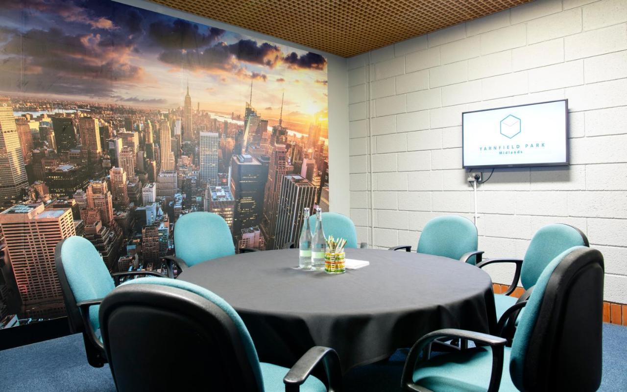 Hotel Yarnfield Park Training And Conference Centre Stone  Esterno foto