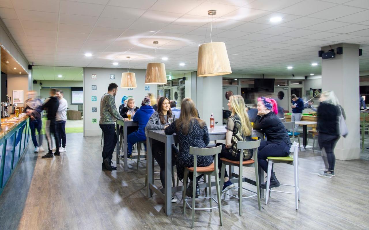 Hotel Yarnfield Park Training And Conference Centre Stone  Esterno foto