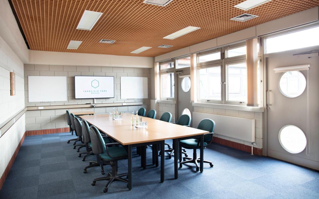 Hotel Yarnfield Park Training And Conference Centre Stone  Esterno foto